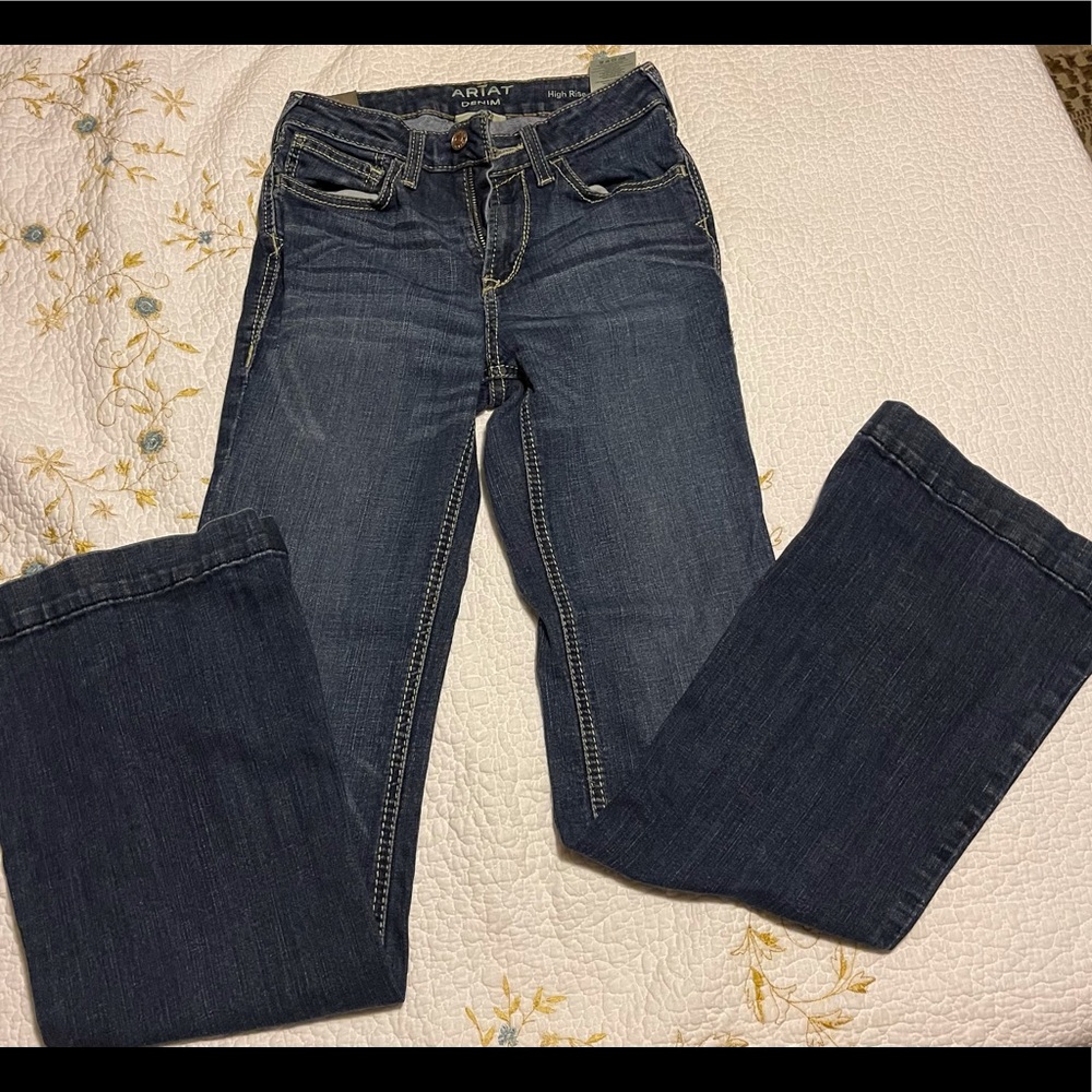 Ariat trousers size 26r womens